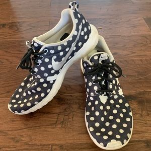 Nike Polka Dot Shoes